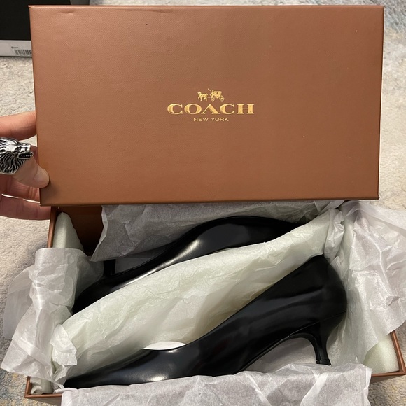 NIB Women's Size 6.5 Coach SA12173 Unipump Jet Mirror Leather 1.5" Heels Black - Picture 7 of 12